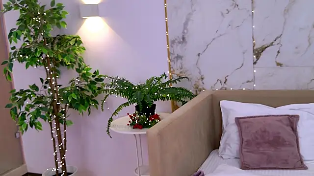 AmadaReine's cam snapshot