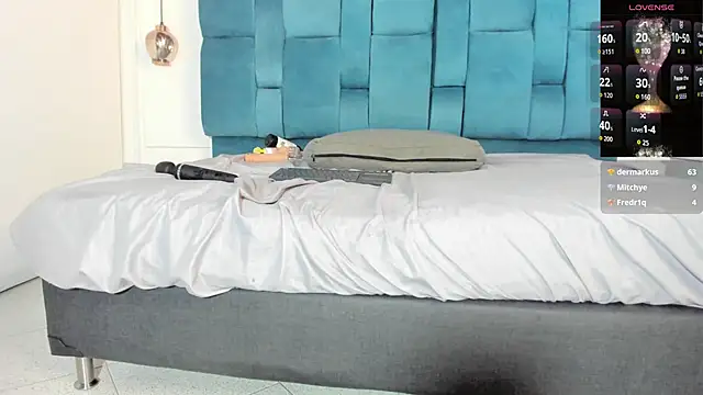 mia__fernandez's cam snapshot