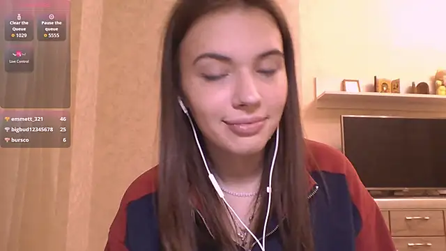 CeyaLier's cam snapshot