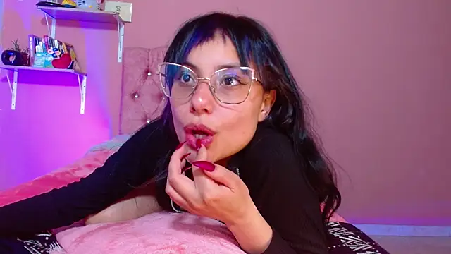 valkiry_'s cam snapshot