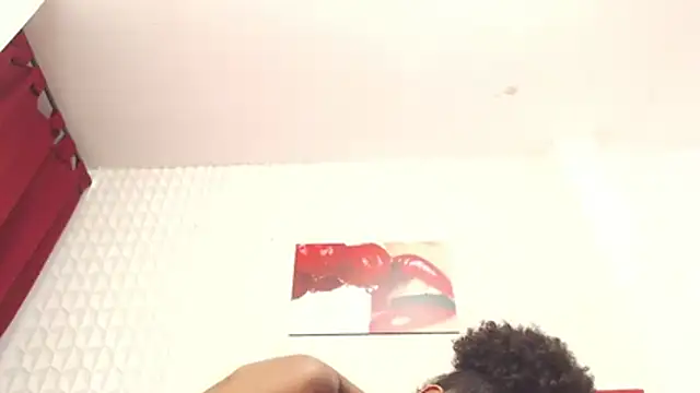 Elizabetth_Roman's cam snapshot