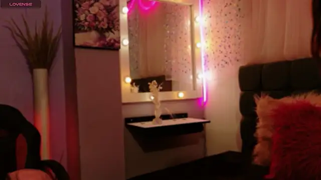 Natalia_Prada's cam snapshot