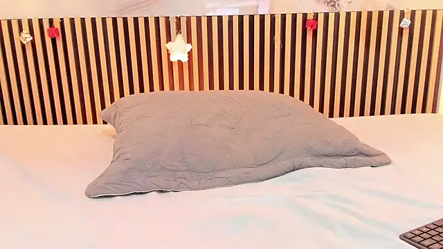 EvelynSweet1's cam snapshot