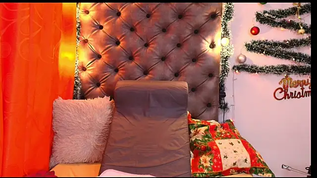 Luna021_1's cam snapshot