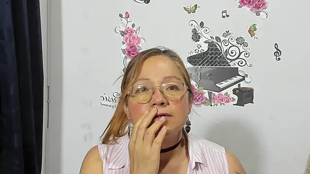 anthonela_mature_'s cam snapshot