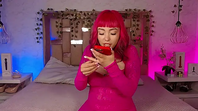 GigiVolkova's cam snapshot