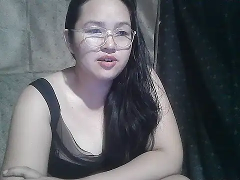 yummy_jyra02167's cam snapshot