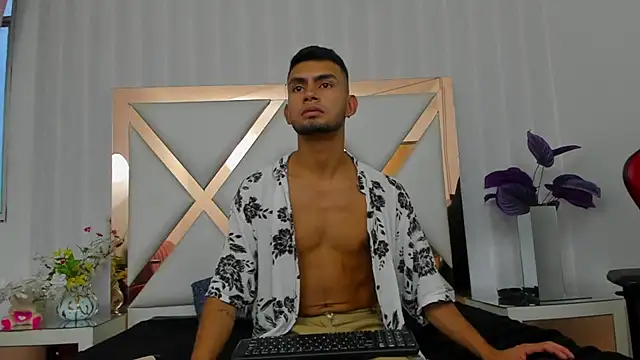 WillSainz's cam snapshot