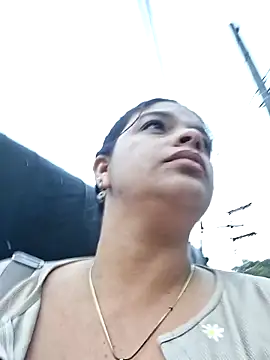 Layla-daring's cam snapshot