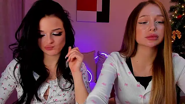 anna_lillian's cam snapshot