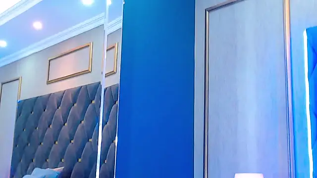 ThaniaJones's cam snapshot