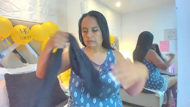 raquell_moore's cam snapshot