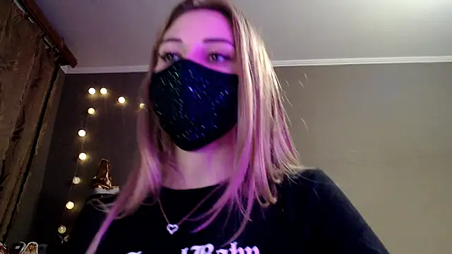 Iris_lave's cam snapshot