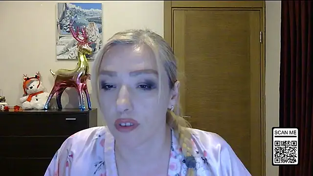 Wild_Silk_Desire's cam snapshot