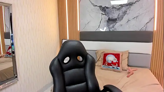 Alyssapark's cam snapshot