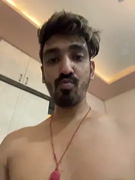 hornyguy271192 live sex cam