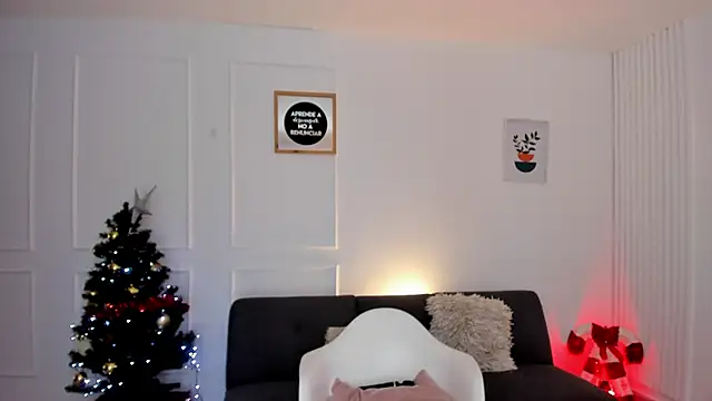 viooletaa's cam snapshot