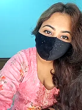 Bristy- live sex cam