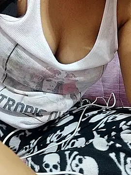 SlowFinance's cam snapshot