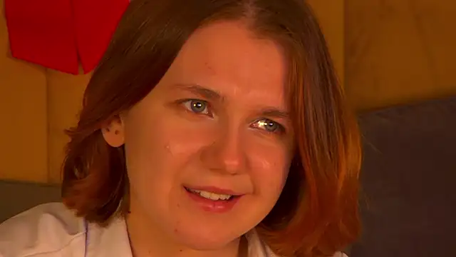 LessySmith's cam snapshot