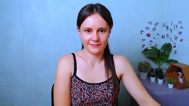 ValeriaHeart_'s cam snapshot