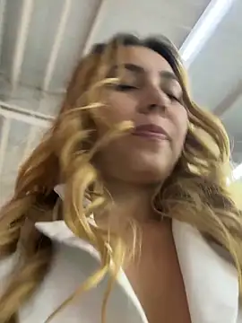 Sirel_'s cam snapshot