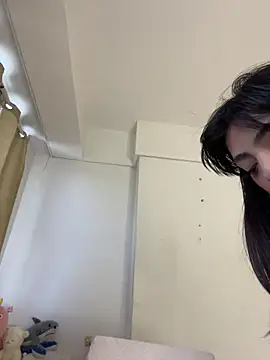 ZaraLuuv's cam snapshot