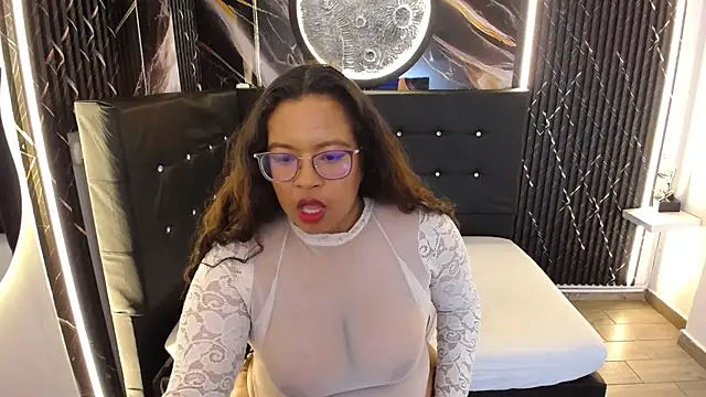 __Pamelasweet's cam snapshot