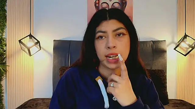 Cassie_bloom's cam snapshot