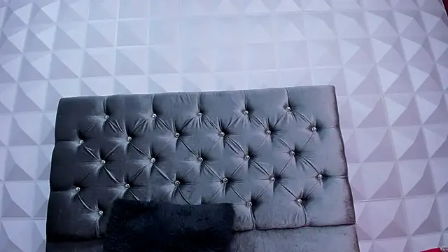 foxy_monserrat's cam snapshot