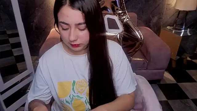 Kattia_mystic_b's cam snapshot