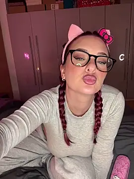 OliviaaFischer live sex cam