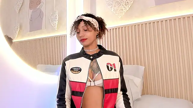 daiana_curly live sex cam