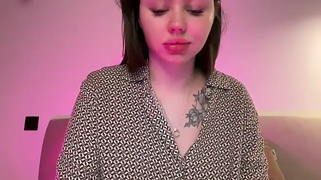 AlmaryKim live sex cam