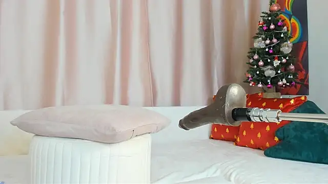 HeyGinger live sex cam