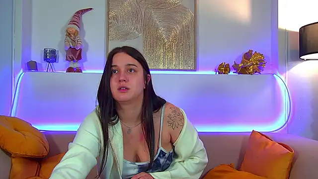 ChristinaMilton live sex cam