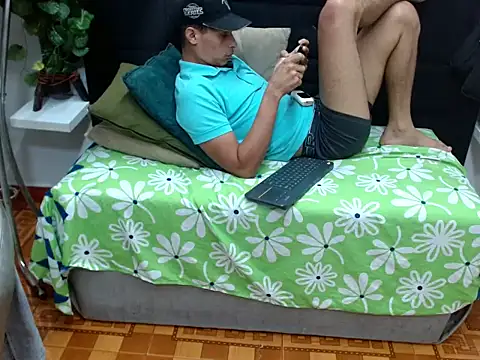 wiltom_'s cam snapshot