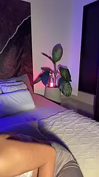 EmaSaenz's cam snapshot