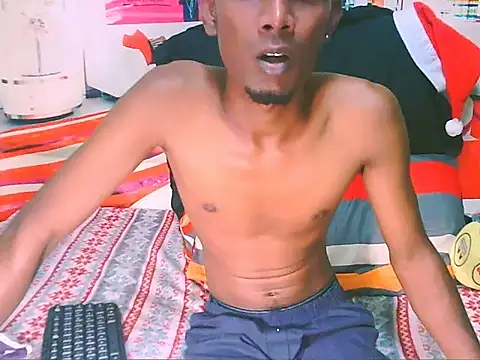 IndianThuggin live sex cam