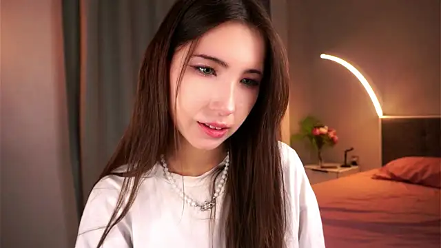 NanceeWestaway live sex cam