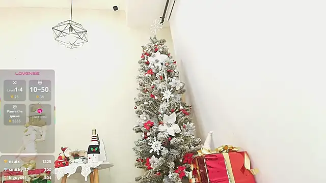 Sassy--Girl live sex cam