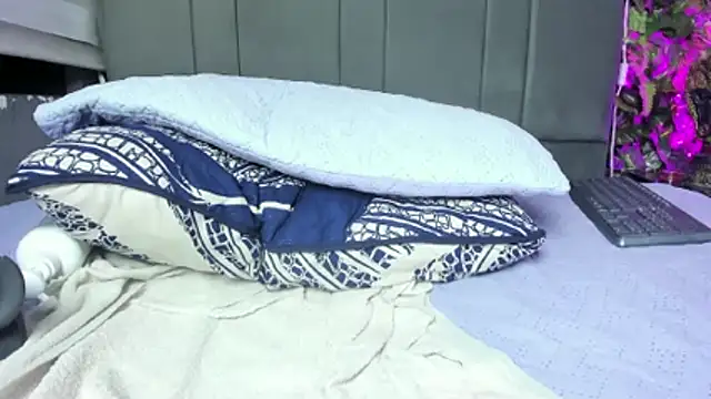 vela-kimm live sex cam