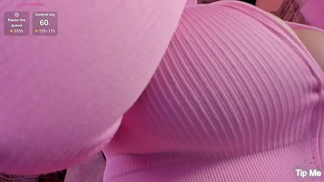 LunaBaker-1's cam snapshot