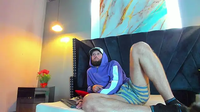 Luka_doncicc's cam snapshot