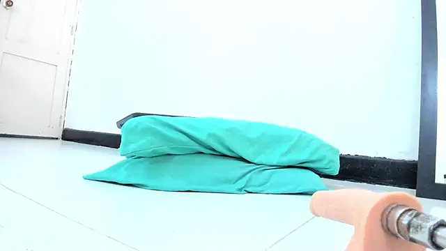 cris_dulce's cam snapshot