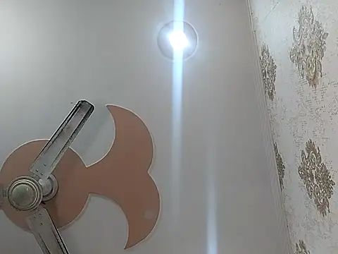 Alina_hot00's cam snapshot