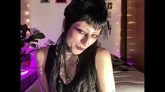 ELENA_UMBRA's cam snapshot