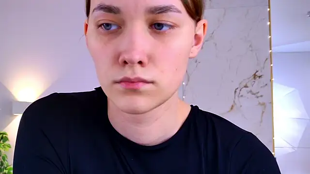 AmadaReine's cam snapshot