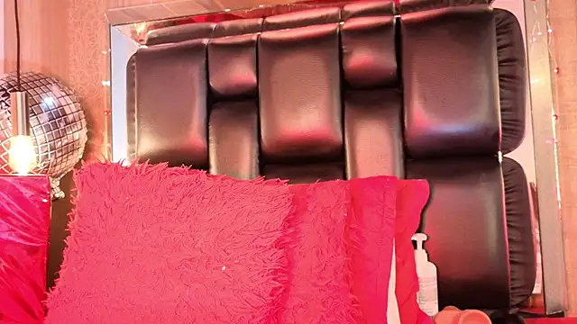 MishaKinki's cam snapshot