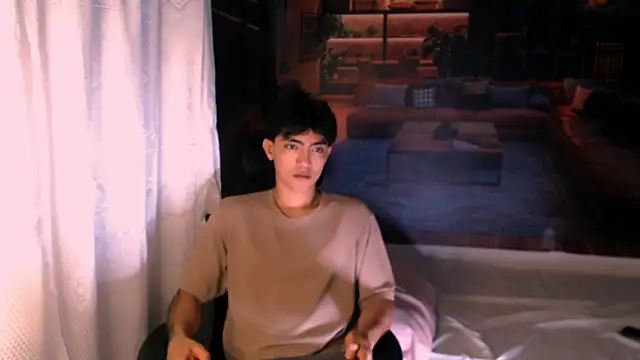 RomeoMillerr's cam snapshot